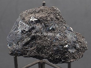 skutterudit + l�llingit